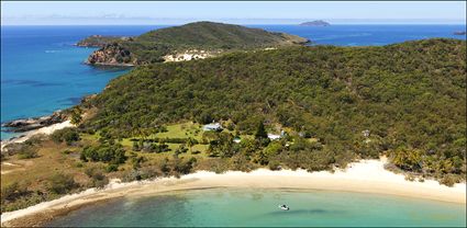 Svendsens Beach - Great Keppel Island - Yeppoon - QLD T (PBH4 00 18743)